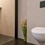 4 Bedroom Stunning In *