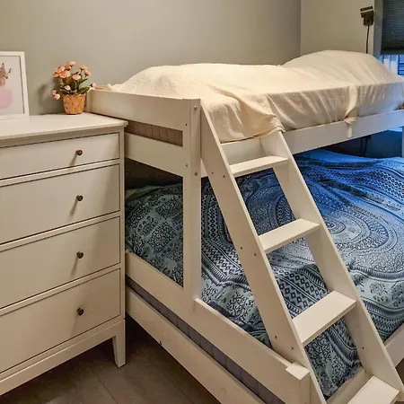 4 Bedroom Stunning In 度假居