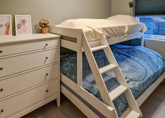 4 Bedroom Stunning In Semesterbostad