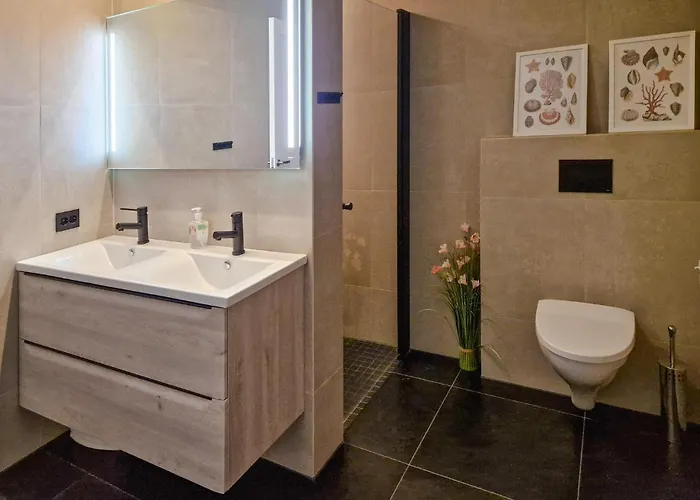 4 Bedroom Stunning In * Søgne