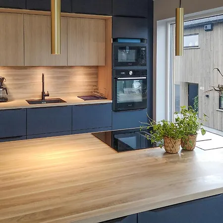 4 Bedroom Stunning In