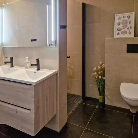 4 Bedroom Stunning In * Søgne